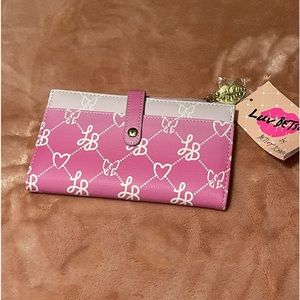 Luv Betsey by Betsey Johnson wallet ombré color pink and white